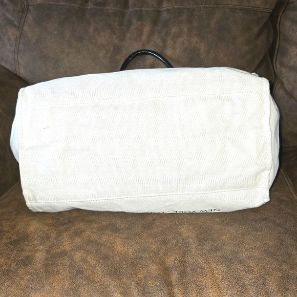 2019 Retired Victoria's Secret Spacious Tote Bag with Stars & Heart Design - Picture 8 of 11